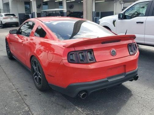 2012 Ford Mustang GT Premium