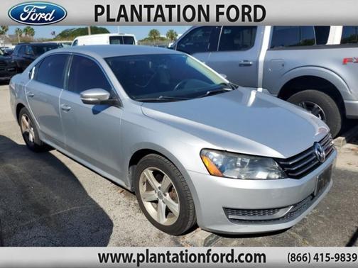2013 Volkswagen Passat 2.5 SE