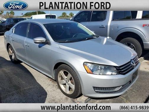 2013 Volkswagen Passat 2.5 SE