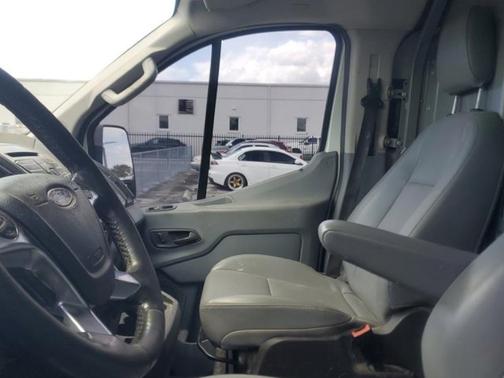 2015 Ford Transit-250 Base