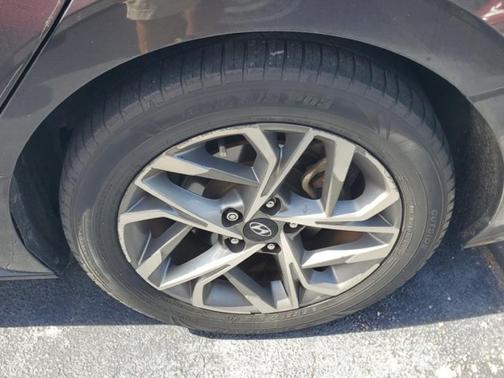 2020 Hyundai SONATA SEL