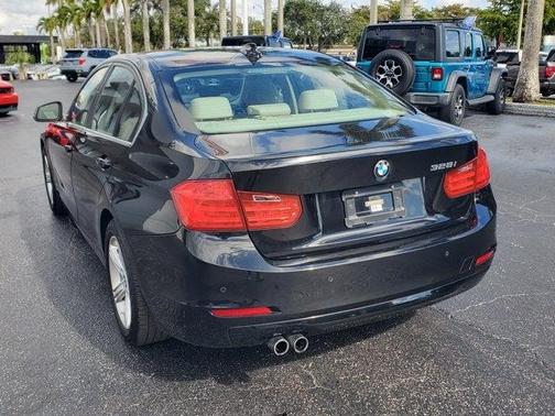 2015 BMW 328 i