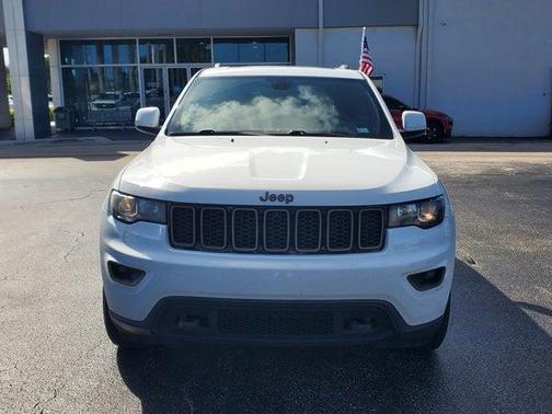 2016 Jeep Grand Cherokee Laredo