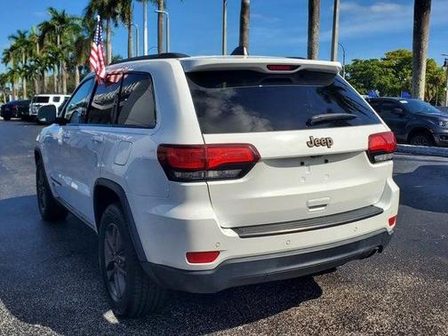 2016 Jeep Grand Cherokee Laredo