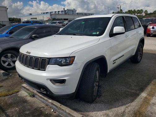 2016 Jeep Grand Cherokee Laredo