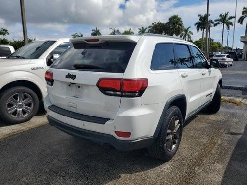 2016 Jeep Grand Cherokee Laredo
