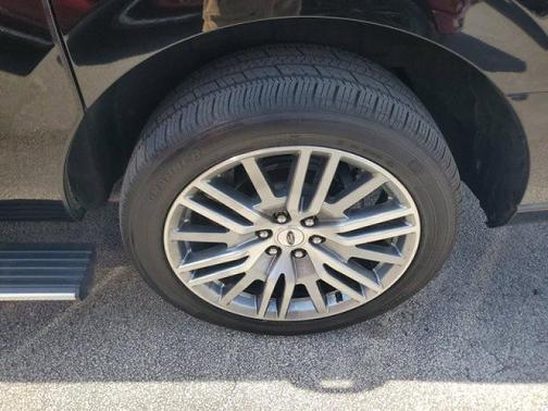 AGATE BLACK METALLIC 2024 Ford Expedition PLATINUM
