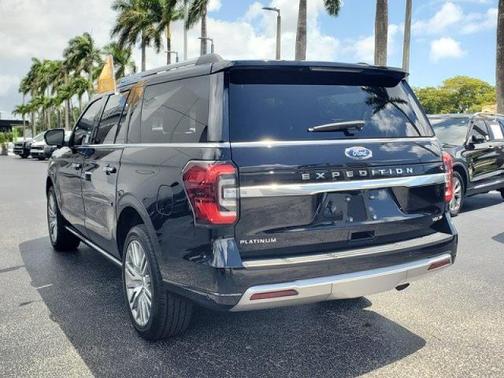 AGATE BLACK METALLIC 2024 Ford Expedition PLATINUM