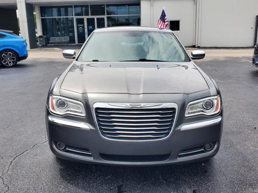 2011 Chrysler 300 Limited