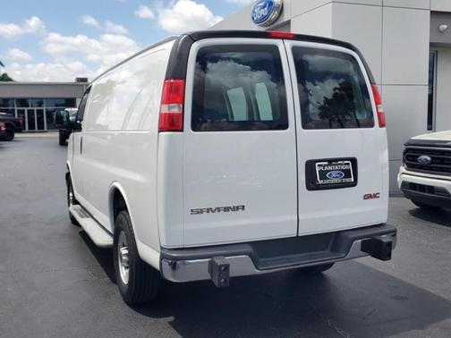 2023 GMC Savana 2500 Work Van