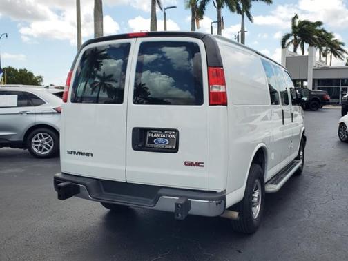 2023 GMC Savana 2500 Work Van