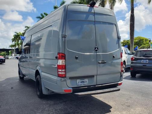 2016 Mercedes-Benz Sprinter 3500 170