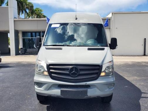 2016 Mercedes-Benz Sprinter 3500 170