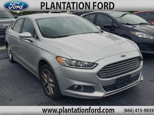2014 Ford Fusion SE
