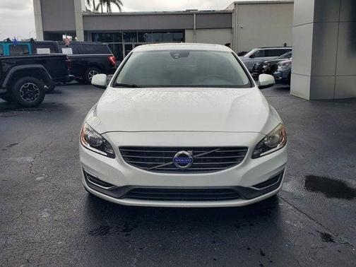 2015 Volvo S60 T5 Premier