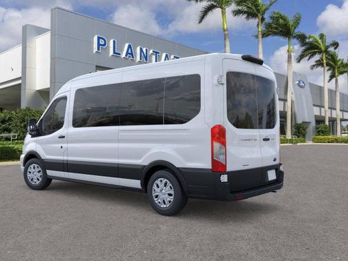2025 Ford Transit-350 XL