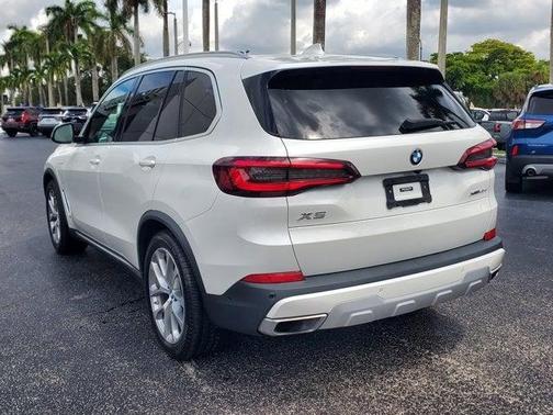 2021 BMW X5 PHEV xDrive45e