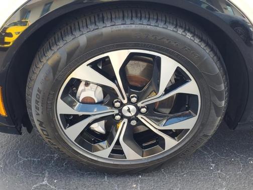 2022 Ford Mustang Mach-E Premium