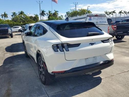 2022 Ford Mustang Mach-E Premium