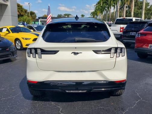 2022 Ford Mustang Mach-E Premium