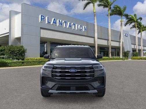 2025 Ford Explorer Active RWD