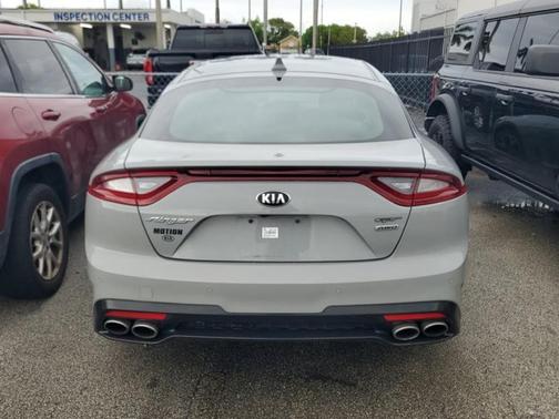2018 Kia Stinger GT1