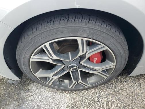 2018 Kia Stinger GT1