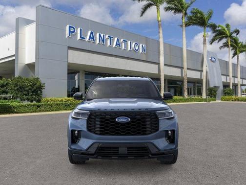 2025 Ford Explorer ST-Line RWD