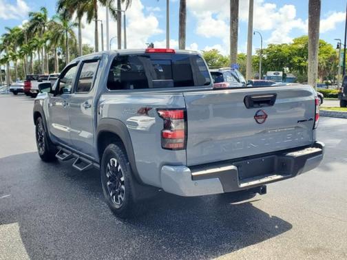 2023 Nissan Frontier PRO-4X