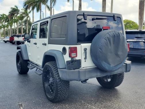2014 Jeep Wrangler Unlimited Sport