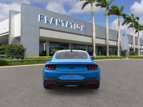 2025 Ford Mustang EcoBoost