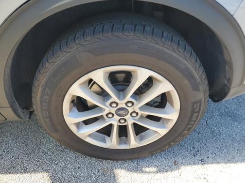 2022 Ford Escape S