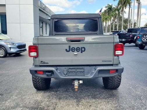 2020 Jeep Gladiator Sport