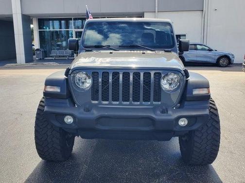 2020 Jeep Gladiator Sport