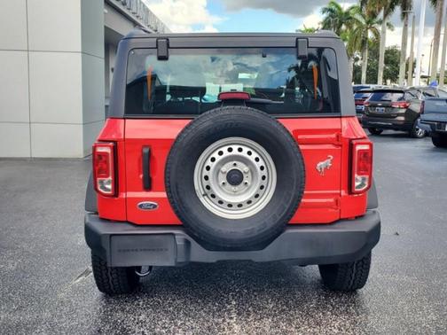 2022 Ford Bronco Base