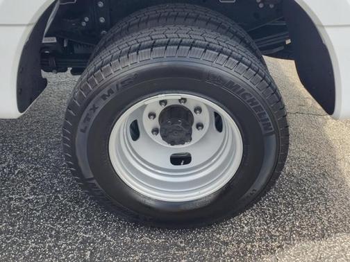 2024 Ford F-350 XL DRW
