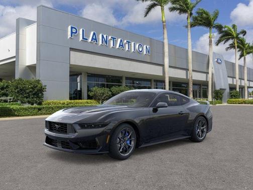 2025 Ford Mustang Dark Horse