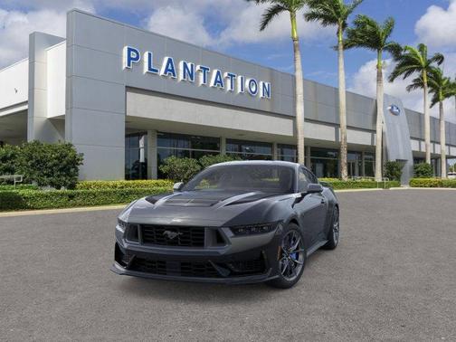 2025 Ford Mustang Dark Horse