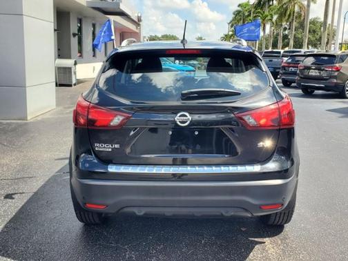 2019 Nissan Rogue Sport SV