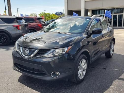 2019 Nissan Rogue Sport SV