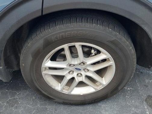 2025 Ford Explorer Active RWD