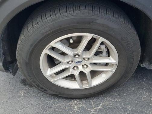 2025 Ford Explorer Active RWD