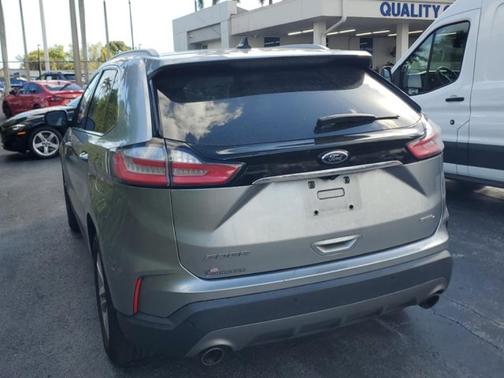 2020 Ford Edge SEL