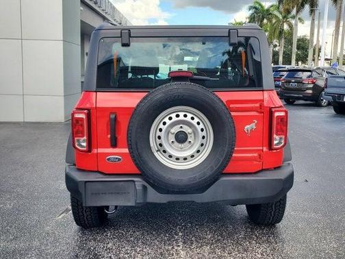 2022 Ford Bronco Base