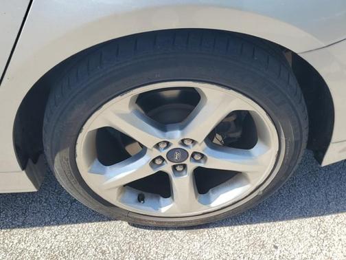2016 Ford Fusion S