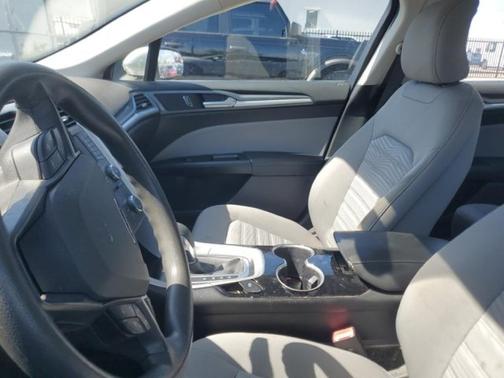2016 Ford Fusion S