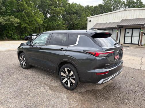 GRAY 2025 Mitsubishi Outlander SE 2.5 S-AWC