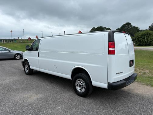 2023 GMC Savana 2500 Work Van