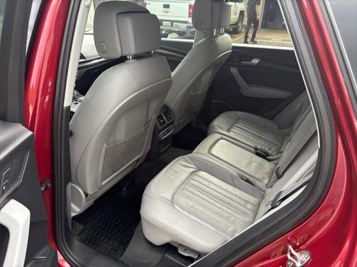 2018 Audi Q5 2.0T Prestige