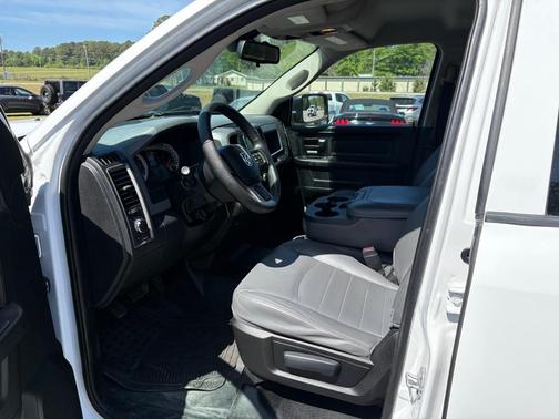 Bright White Clearcoat 2016 RAM 1500 Tradesman